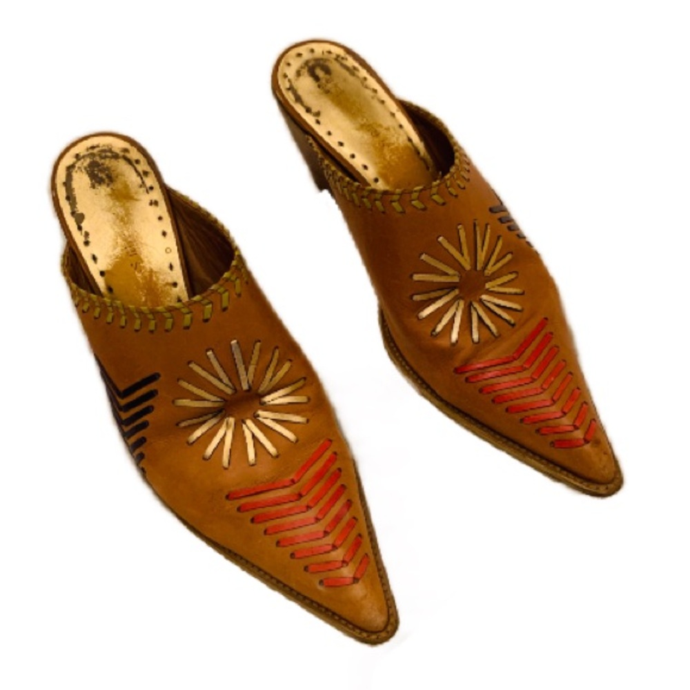 BCBG Leather Heeled Pointed Toe Cowboy Mules 9